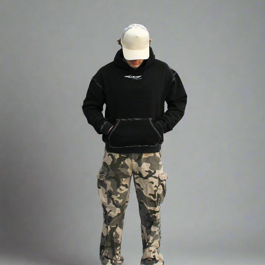 "CONTRAST" HOODIE - BLACK